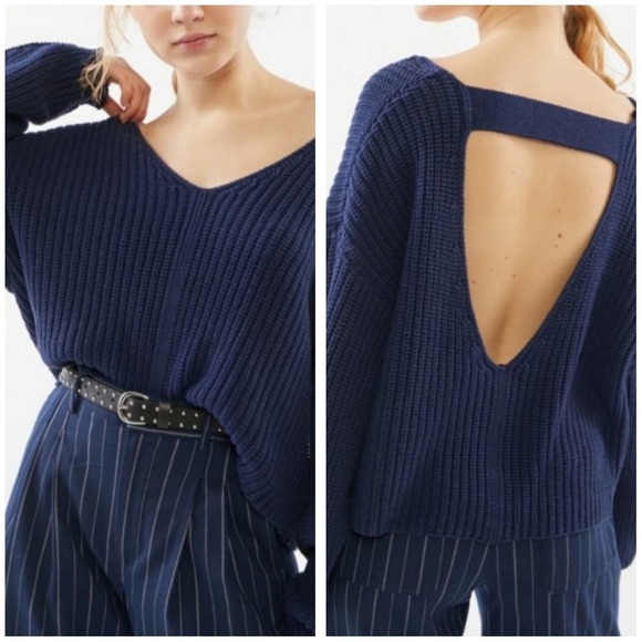 Urban Outfitters Sweaters - URBAN OUTFITTERS Avery Double V-Neck Chunky Sweater